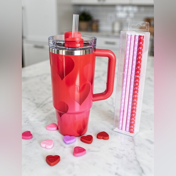 Stanley Target Valentine's Drop 30oz Rouge Heart Gradient W Pk Of Straws NEW